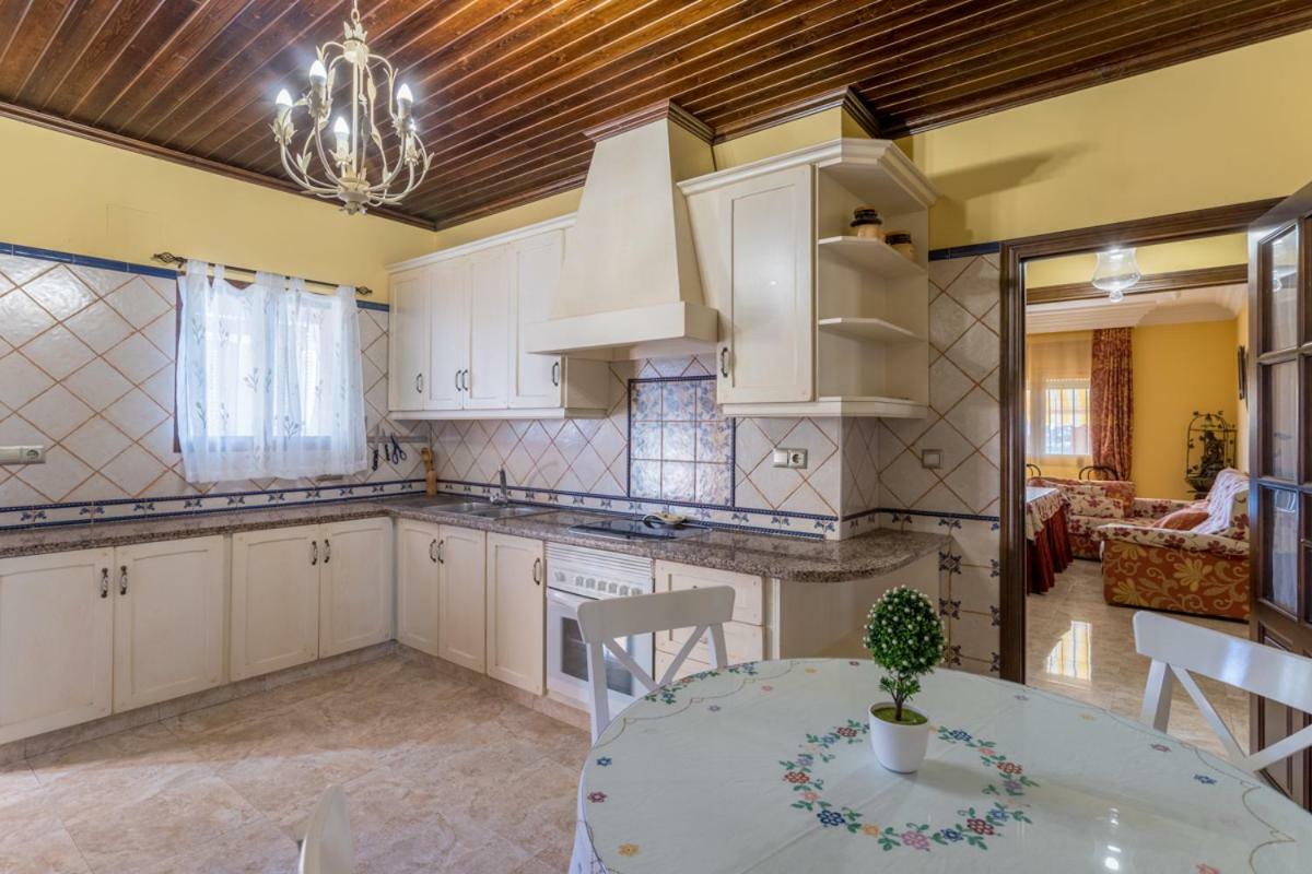 Fuentes de Andalucía Casa Ludimaヴィラ エクステリア 写真