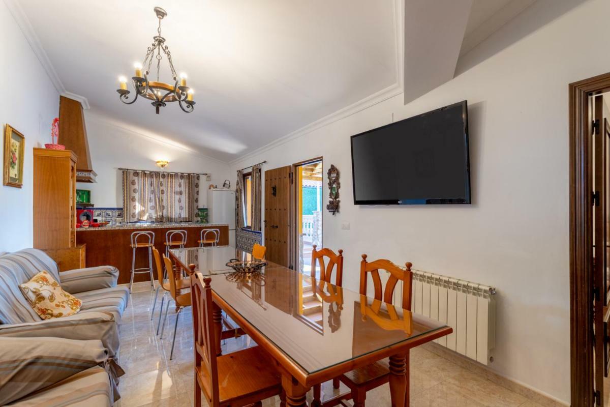 Fuentes de Andalucía Casa Ludimaヴィラ エクステリア 写真